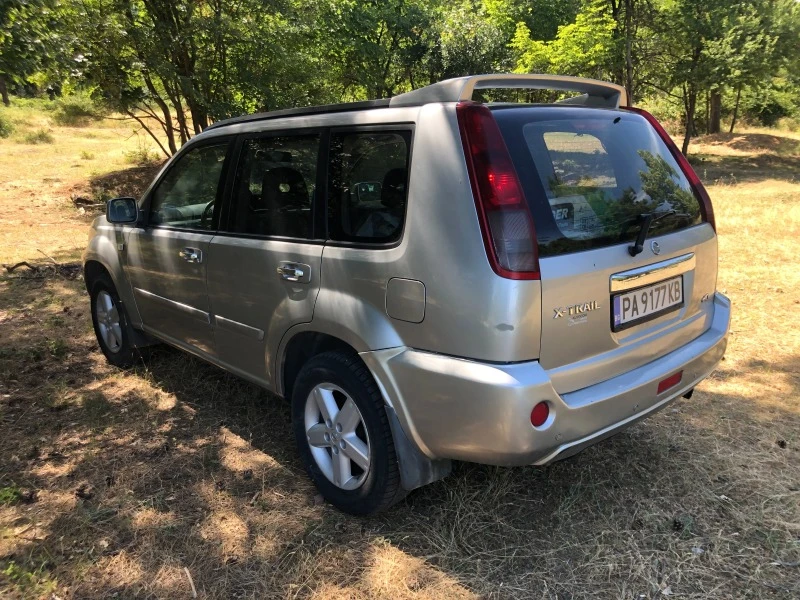 Nissan X-trail 2.2 DCI 136 кс, снимка 7 - Автомобили и джипове - 46994601