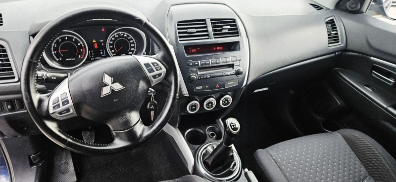 Mitsubishi ASX 1.6i* БЕНЗИН* ПЕРФЕКТЕН , снимка 12 - Автомобили и джипове - 53234338