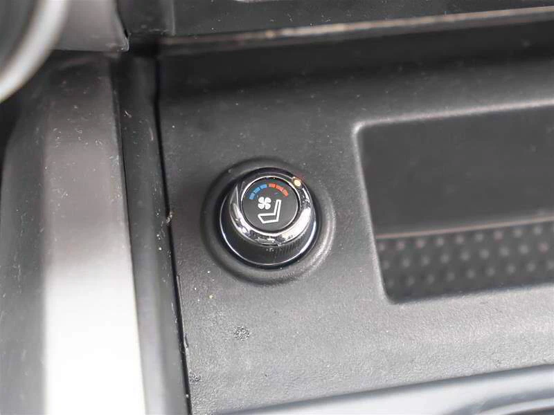 Nissan Titan crew cab  Pro-4x* Intercooled Turbo Diesel V-8 5.0 L, снимка 11 - Автомобили и джипове - 53576941