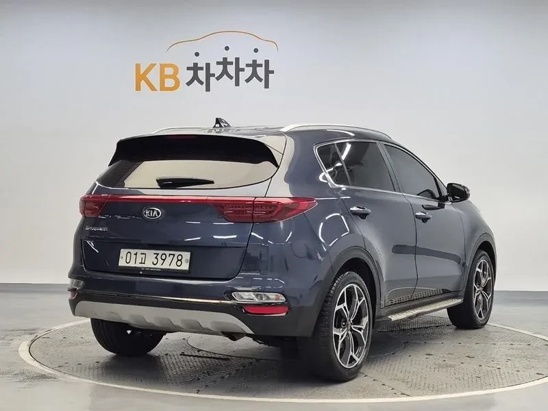 Kia Sportage  The Bold Gasoline 2.0 2Wd Noblesse, снимка 3 - Автомобили и джипове - 55142726