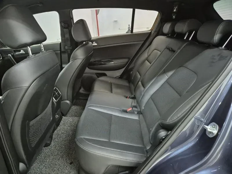 Kia Sportage  The Bold Gasoline 2.0 2Wd Noblesse, снимка 12 - Автомобили и джипове - 55142726