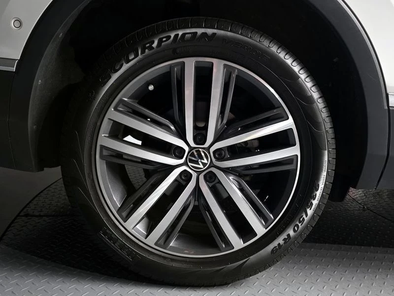 VW Tiguan ��������� ����� , HUD, ���������, 360 , �������� | Mobile.bg � ����������� 5