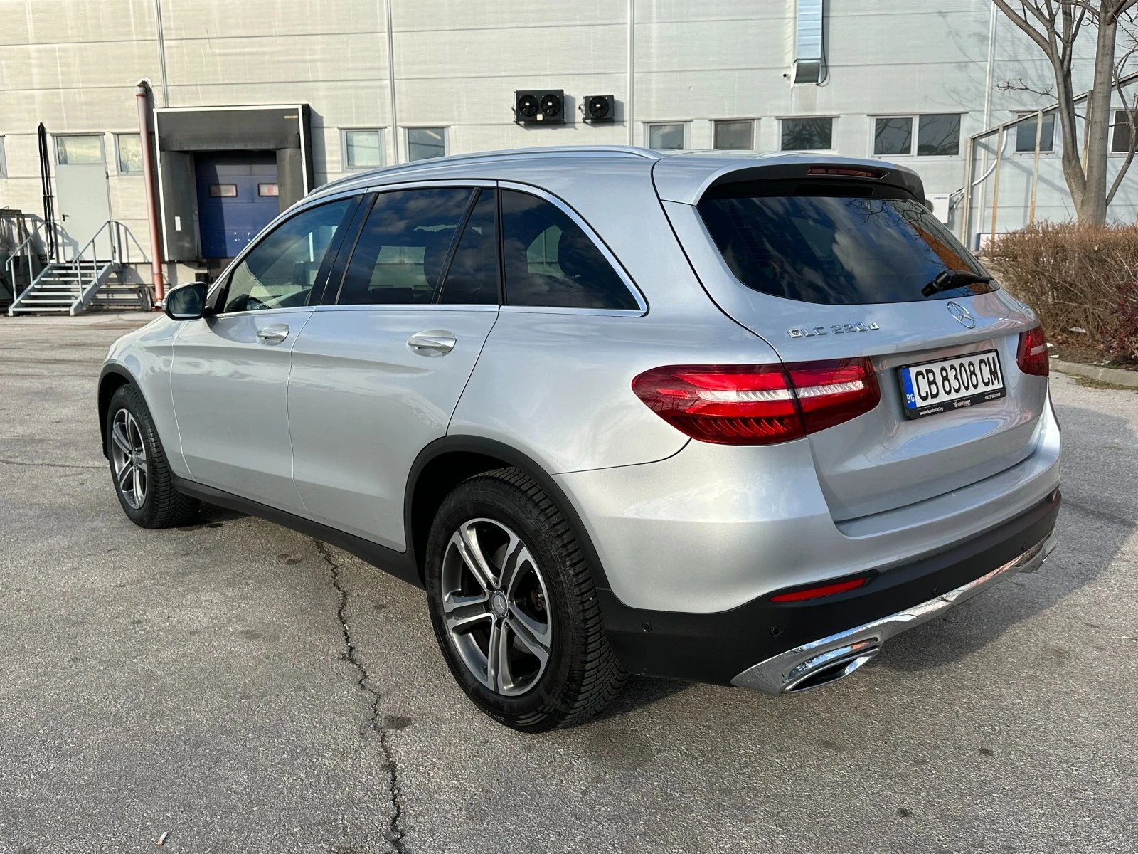 Mercedes-Benz GLC 220CDI 170к.с. 4MATIC/Перфектен - изображение 3