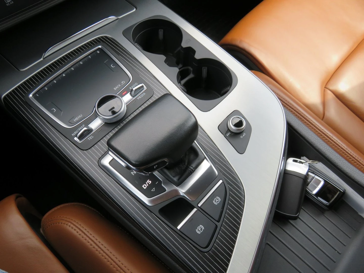 Audi Q7 3.0 TDI quattro Tiptronic | Mobile.bg � ����������� 8