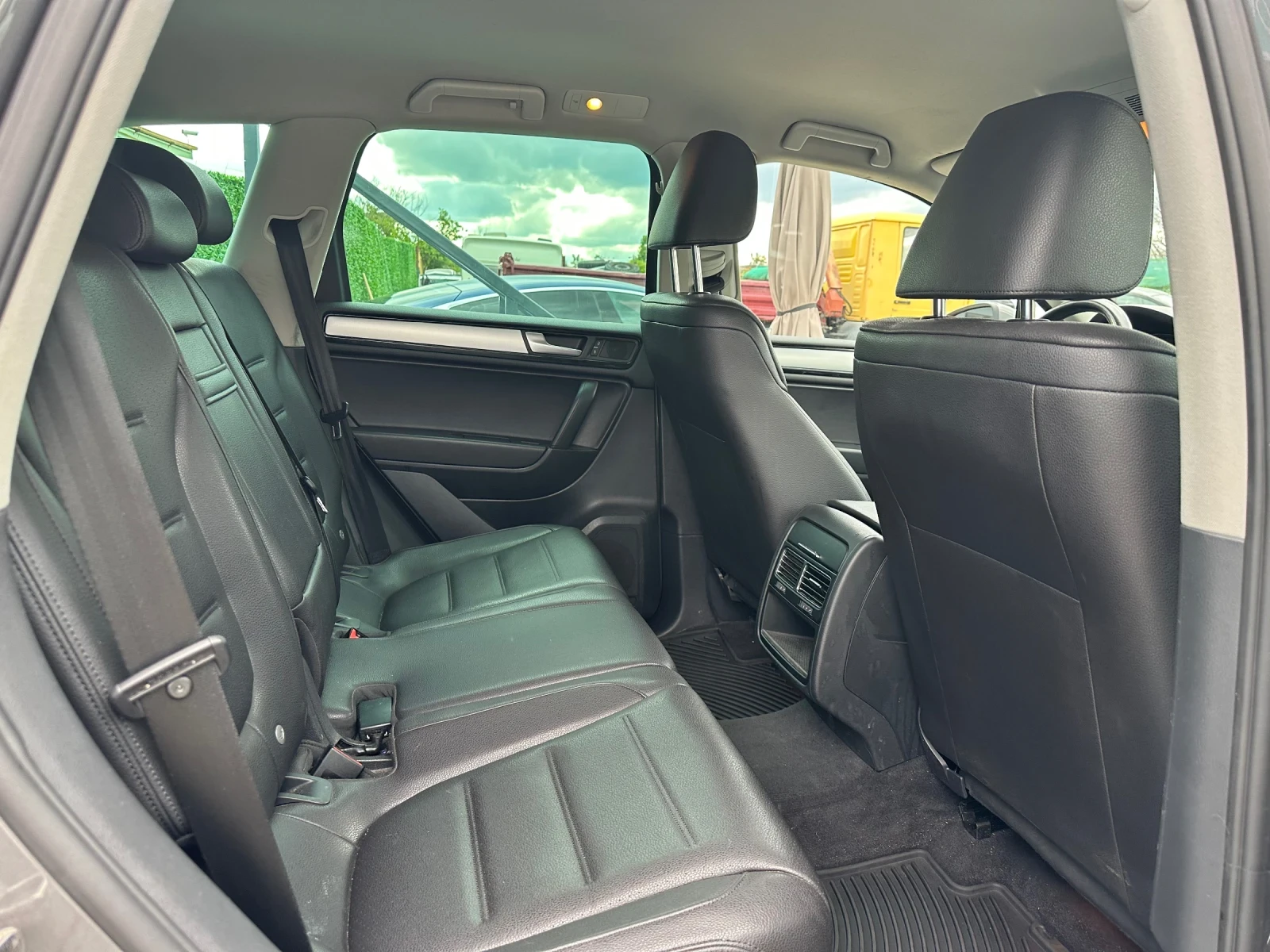 VW Touareg 3.6 V6 4MOTION 8-speed Automatic - изображение 8