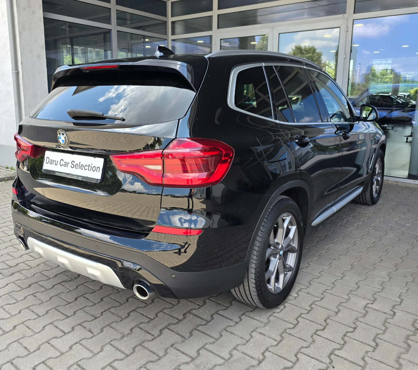 BMW X3 xDrive20d X Line - изображение 3