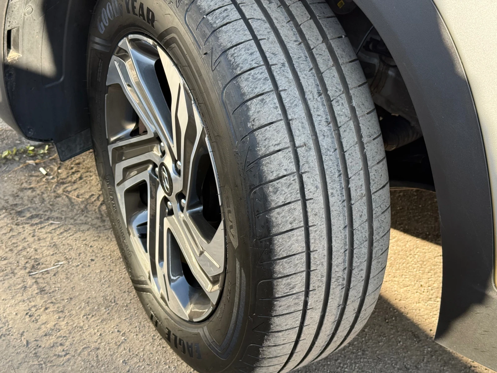 Hyundai Santa fe 2.2CRDi/FACELIFT/HTRAC/4WD/8 СК/DISTRONIC, снимка 17 - Автомобили и джипове - 53831241