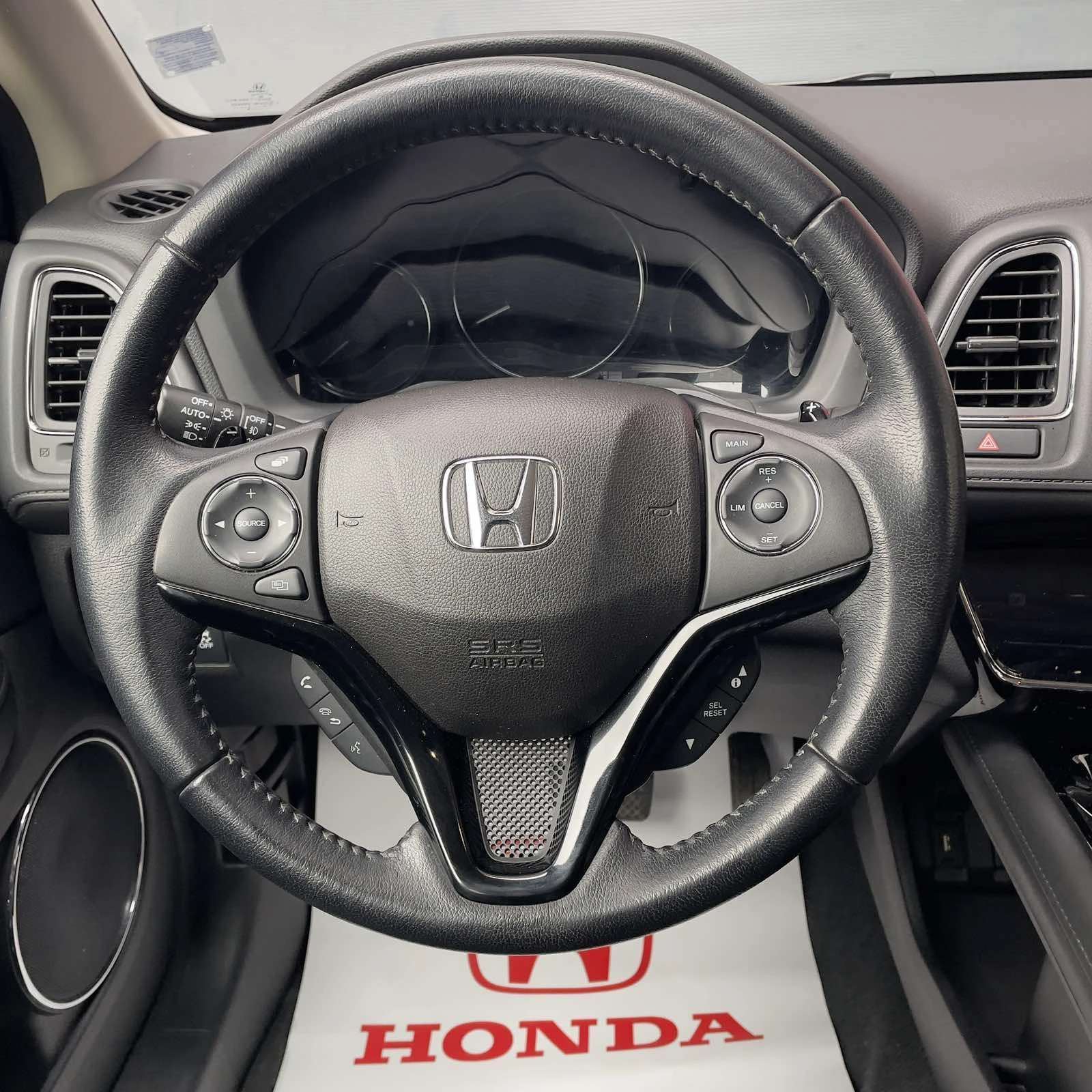 Honda Hr-v Elegance CVT, снимка 11 - Автомобили и джипове - 53865391