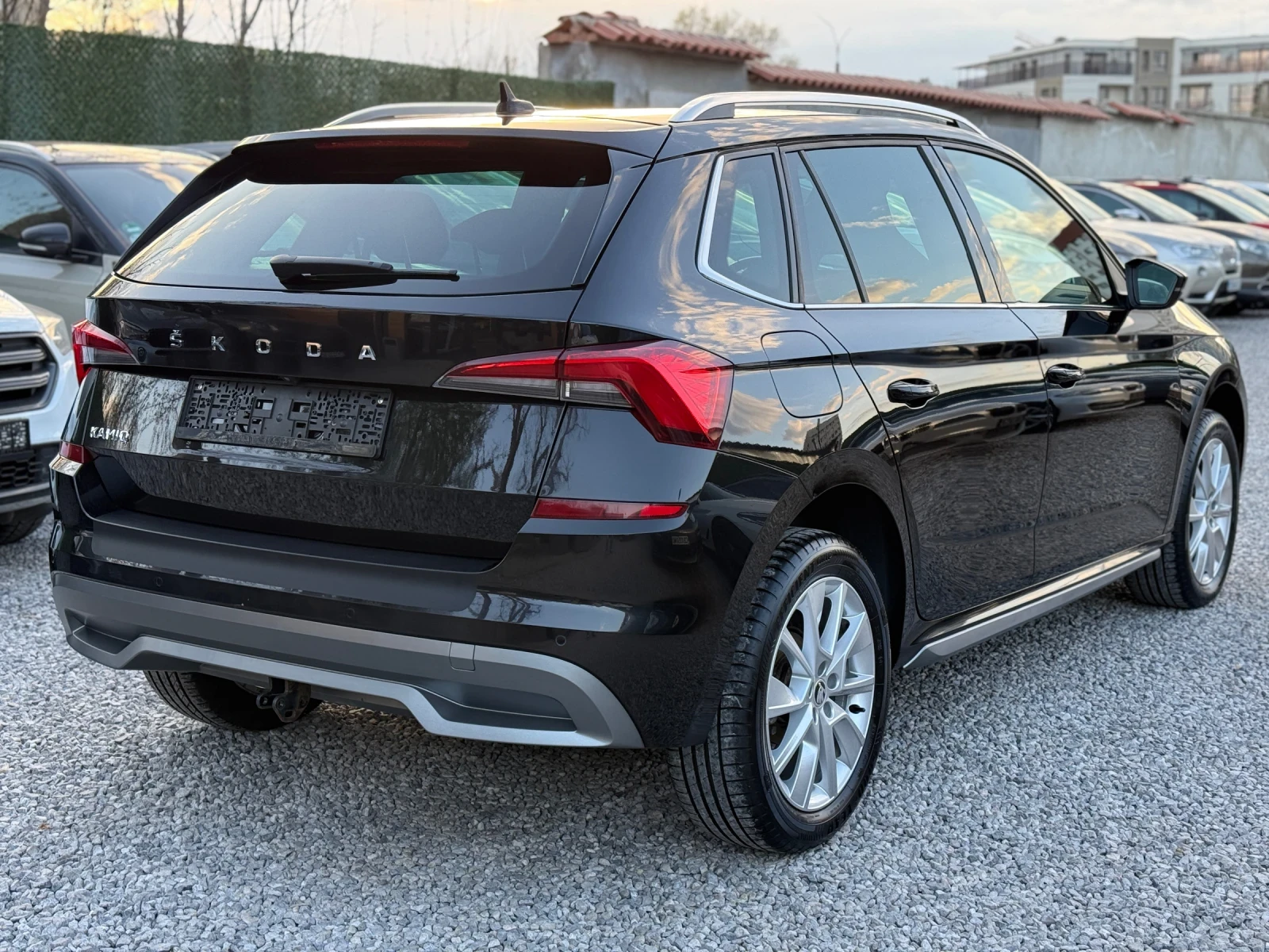 Skoda Kamiq 1.6TDI/DSG/116HP/DIGITAL/ТОП СЪСТОЯНИЕ, снимка 7 - Автомобили и джипове - 54230626
