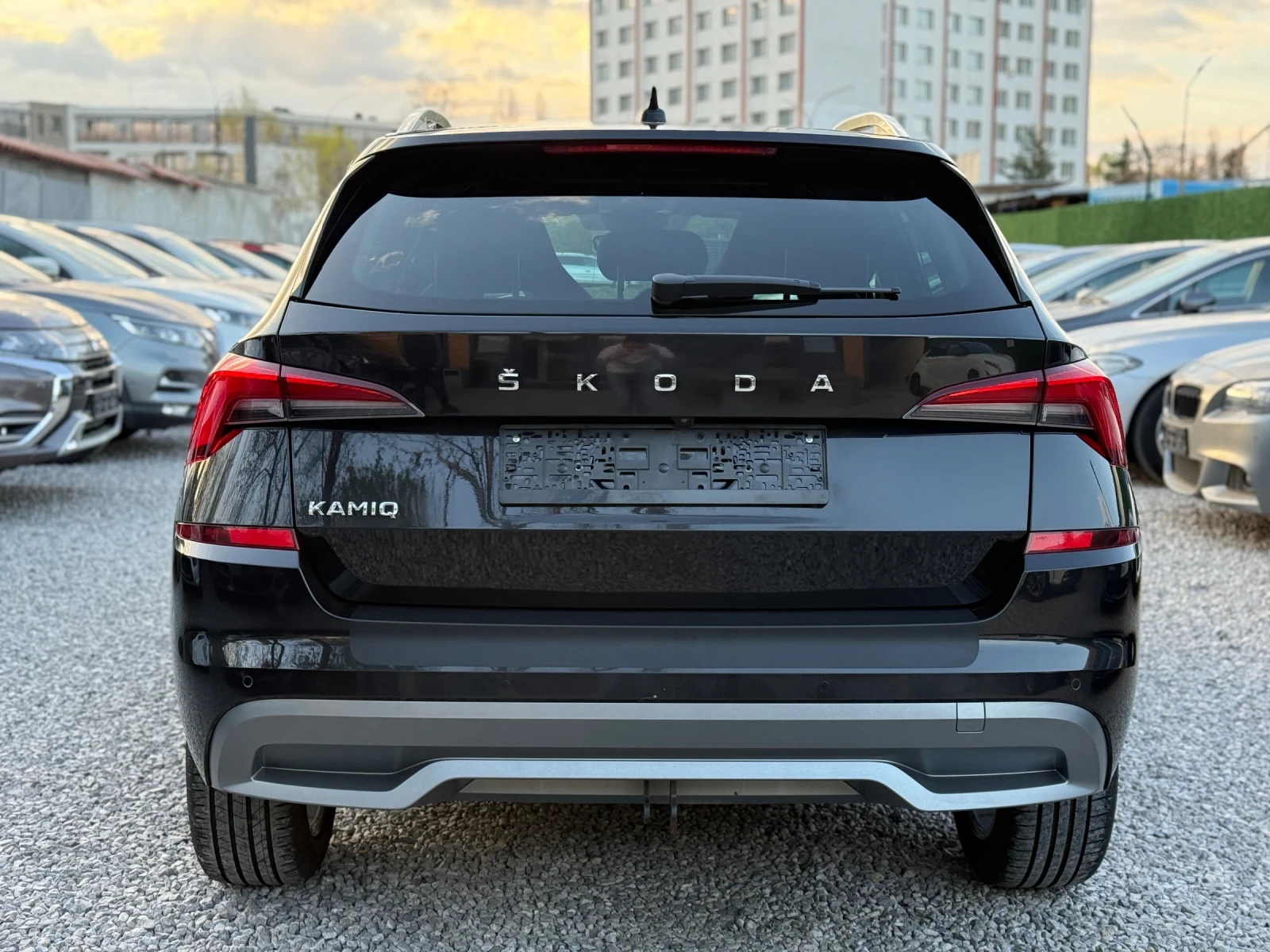 Skoda Kamiq 1.6TDI/DSG/116HP/DIGITAL/ТОП СЪСТОЯНИЕ, снимка 6 - Автомобили и джипове - 54230626