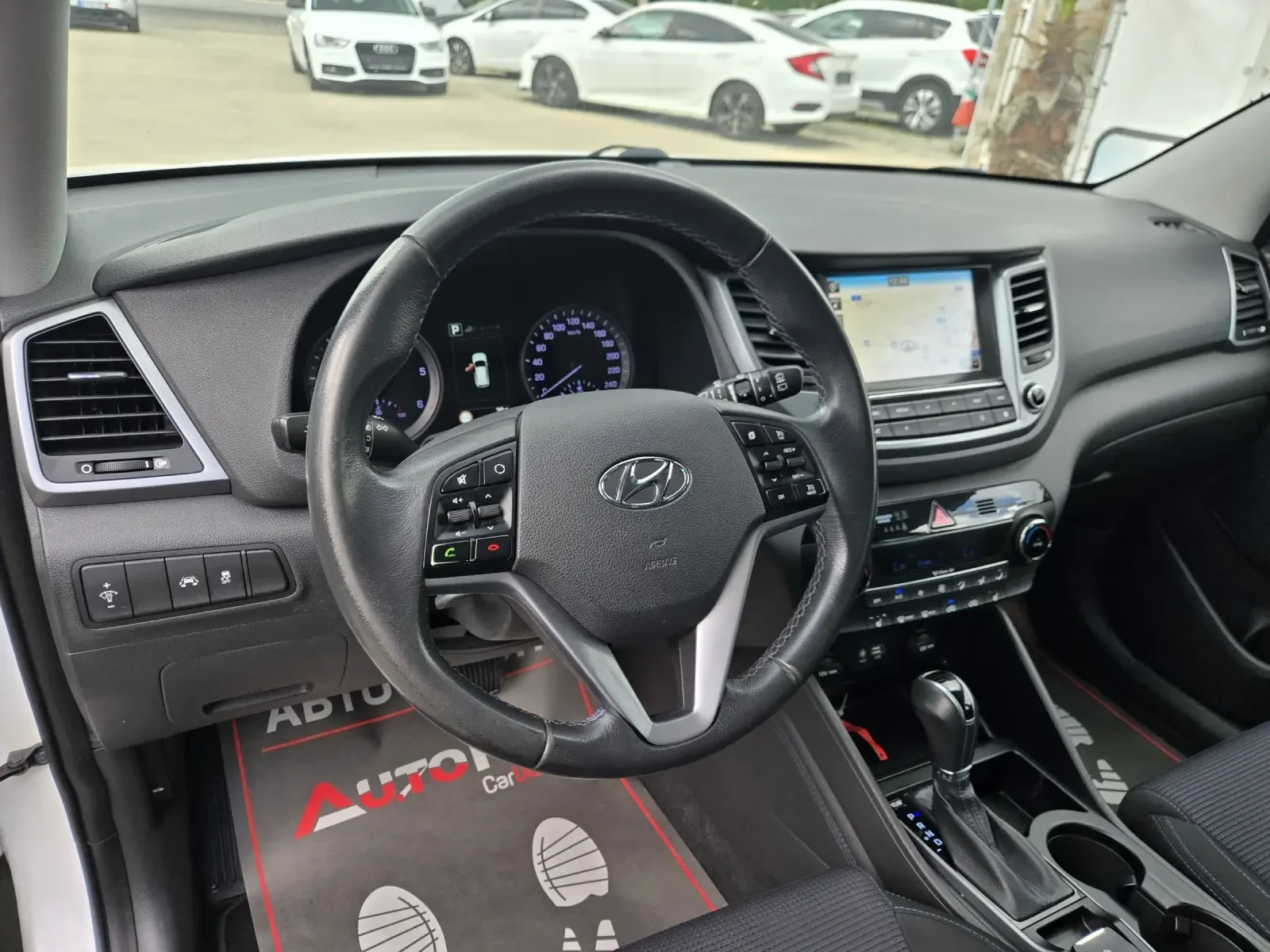 Hyundai Tucson 2.0CRDI-136��= �������= 4�4= 156.000��= �������� | Mobile.bg � ����������� 8