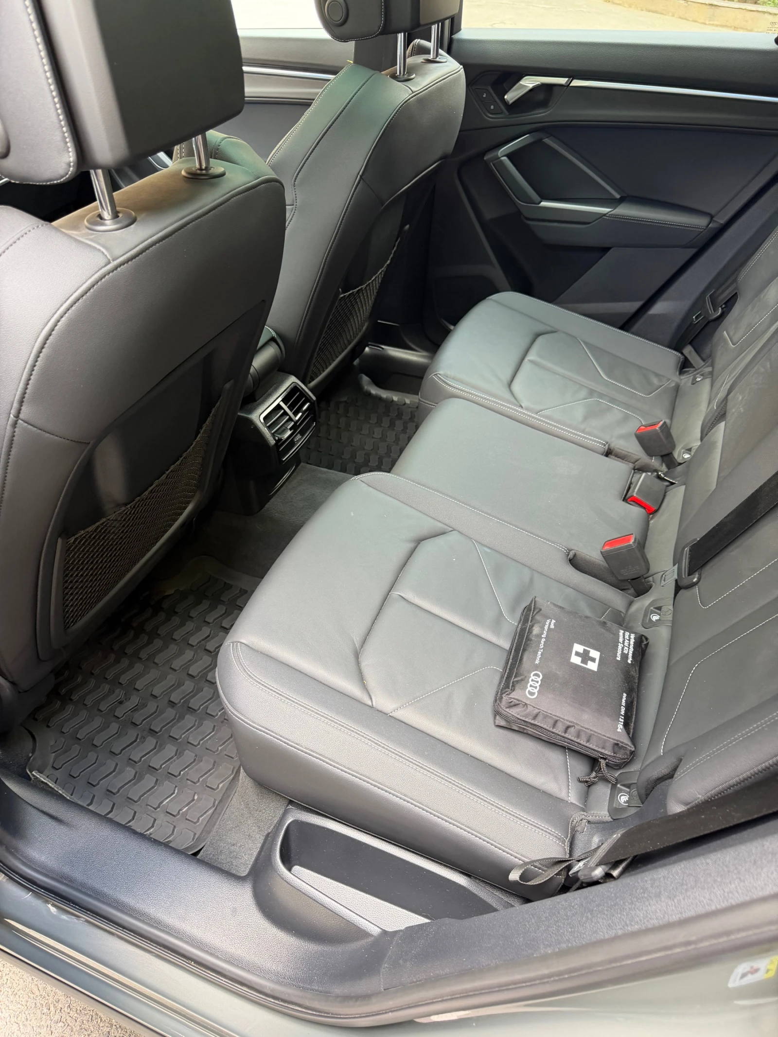 Audi Q3 4.5 TFSI Quattro S-Line , снимка 14 - Автомобили и джипове - 54816686