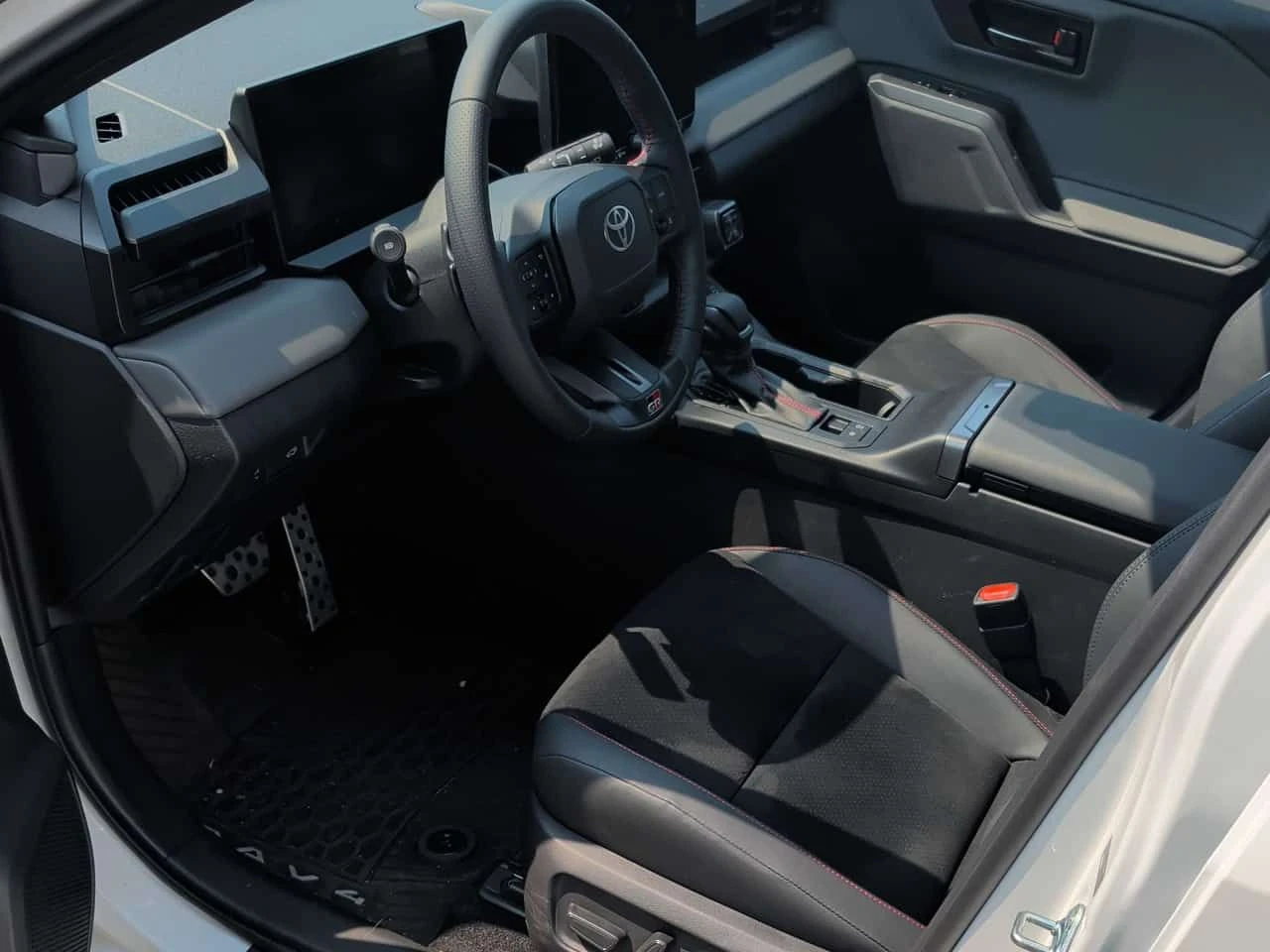 Toyota Rav4 GR  PLUG IN HYBRID / CARFAX / , снимка 5 - Автомобили и джипове - 55670636