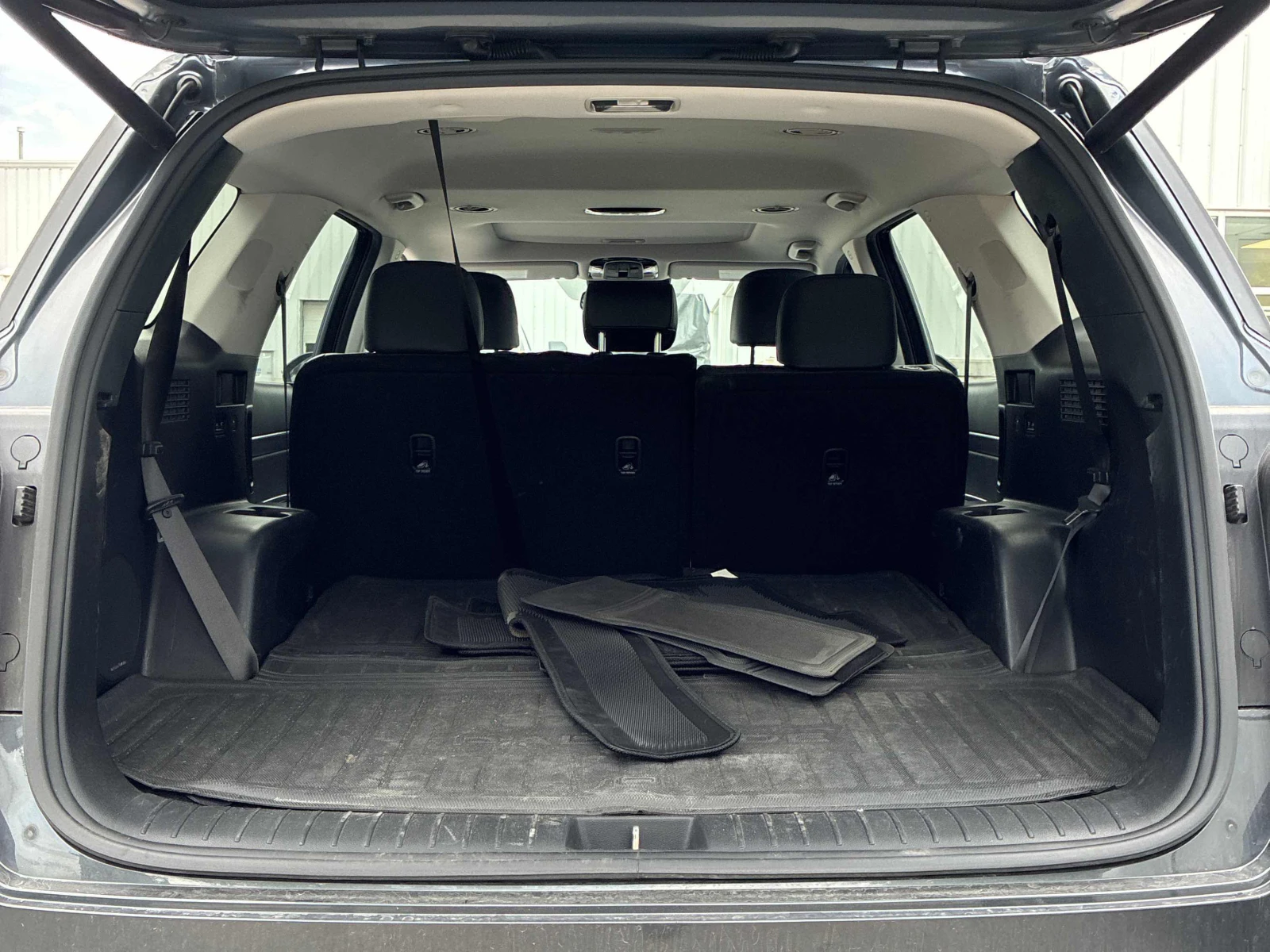 Hyundai Palisade Luxury / 360 / DISTRONIC / CARFAX / КЛИП НА МОТОРА, снимка 12 - Автомобили и джипове - 55954790