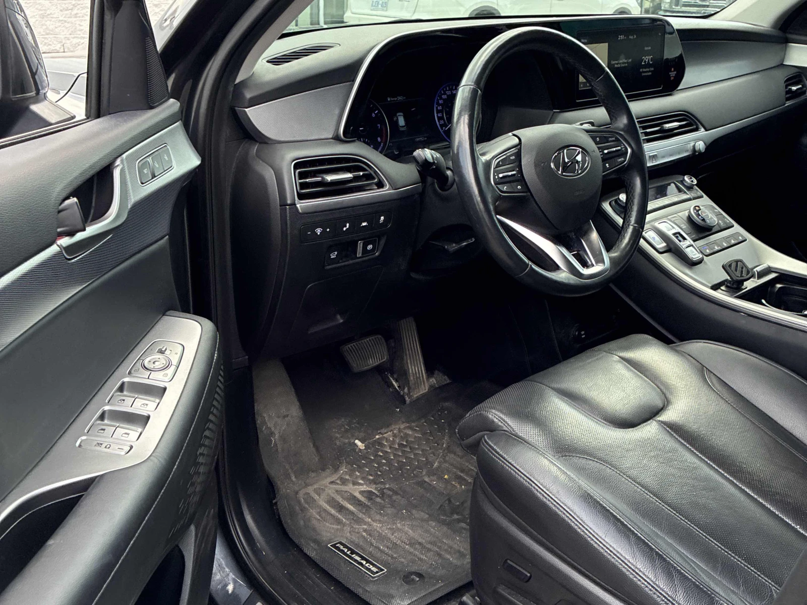Hyundai Palisade Luxury / 360 / DISTRONIC / CARFAX / КЛИП НА МОТОРА, снимка 5 - Автомобили и джипове - 55954790