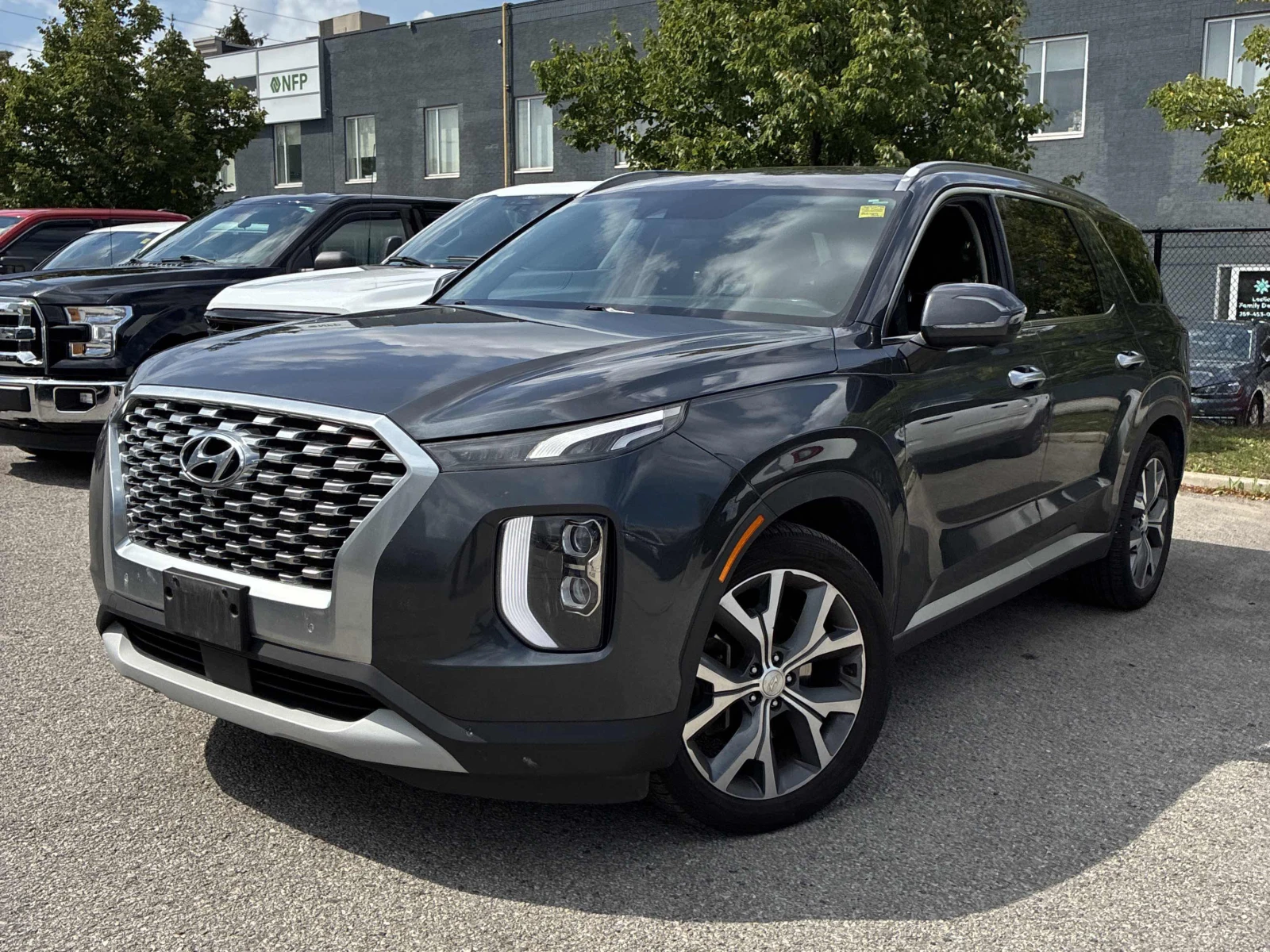 Hyundai Palisade Luxury / 360 / DISTRONIC / CARFAX / КЛИП НА МОТОРА