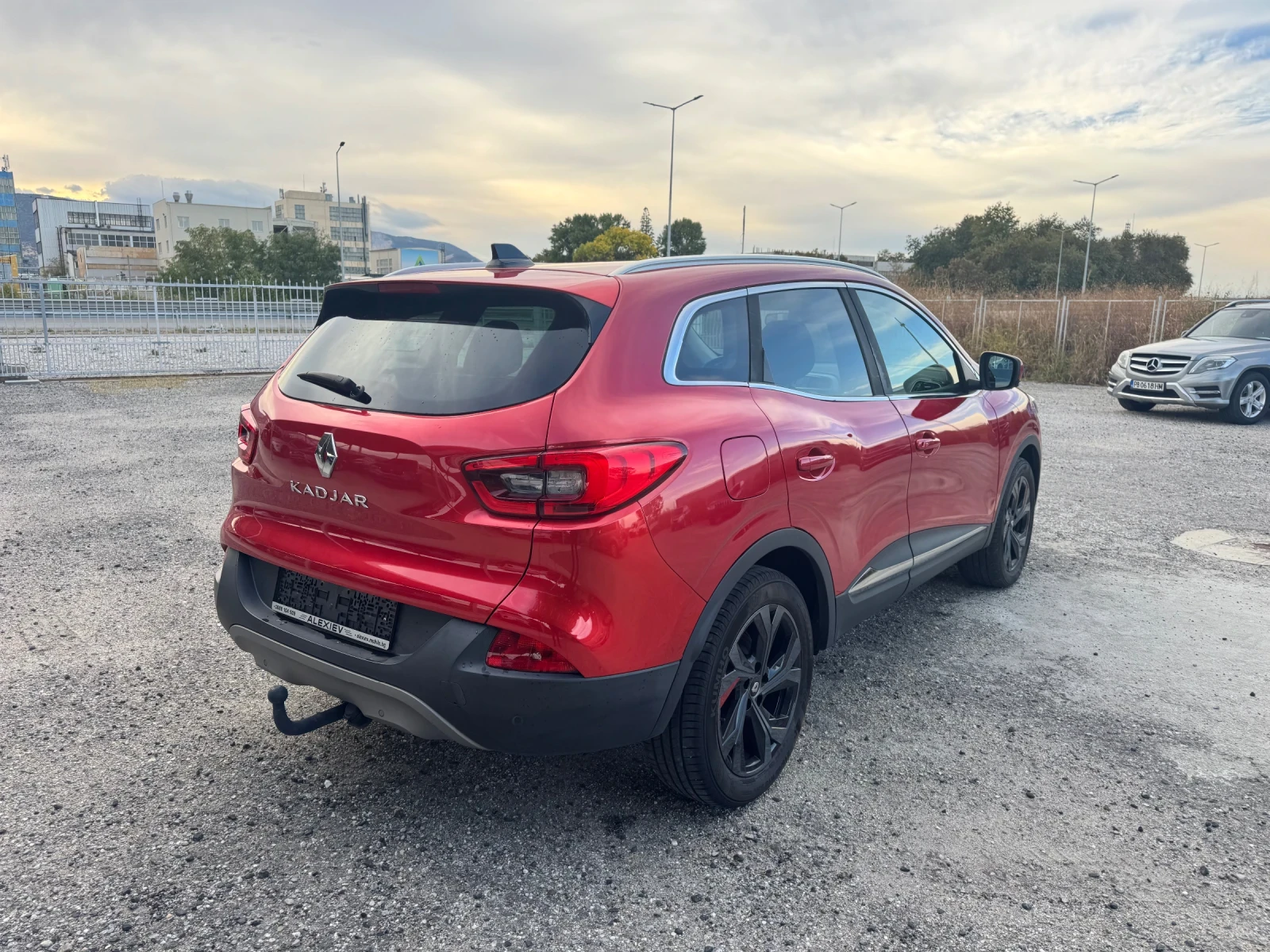 Renault Kadjar 1.2TCE 130�.� 4���. 2016� | Mobile.bg � ����������� 6