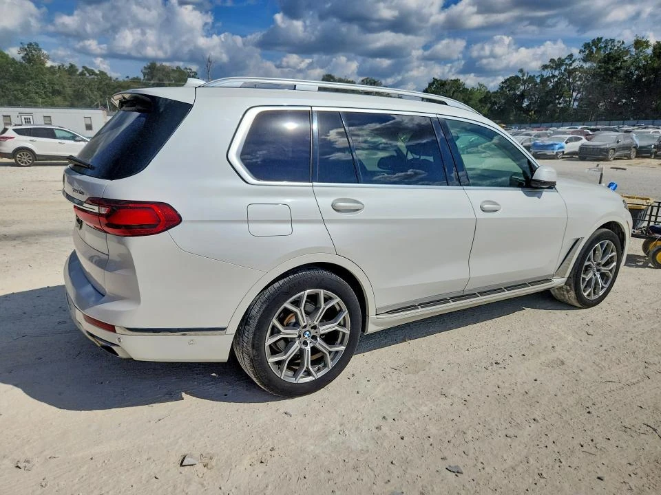 BMW X7 40I / XDRIVE / PANO / DISTR | Mobile.bg � ����������� 3