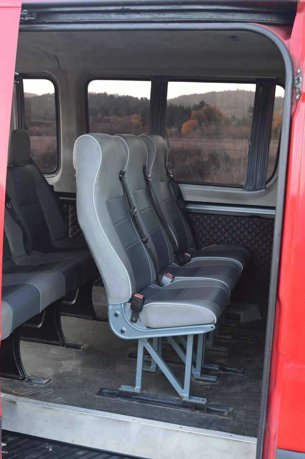 VW Crafter 2.5/TDI/8+ 1/ - изображение 7