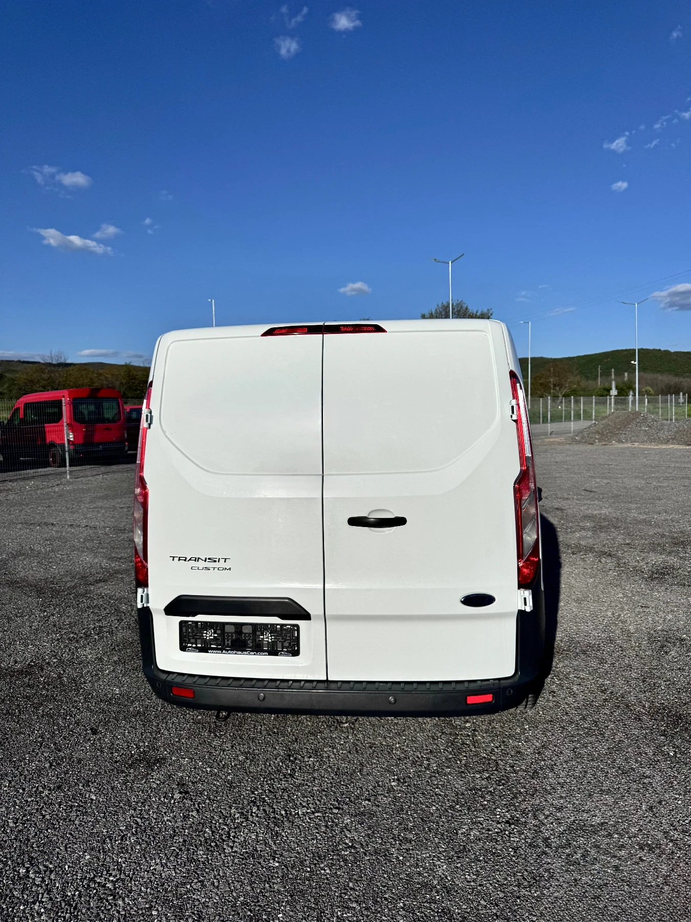 Ford Transit Custom 2.2 TDCI 125кс Верига !! EURO 6, Клима, Автопилот!, снимка 7 - Бусове и автобуси - 54306987