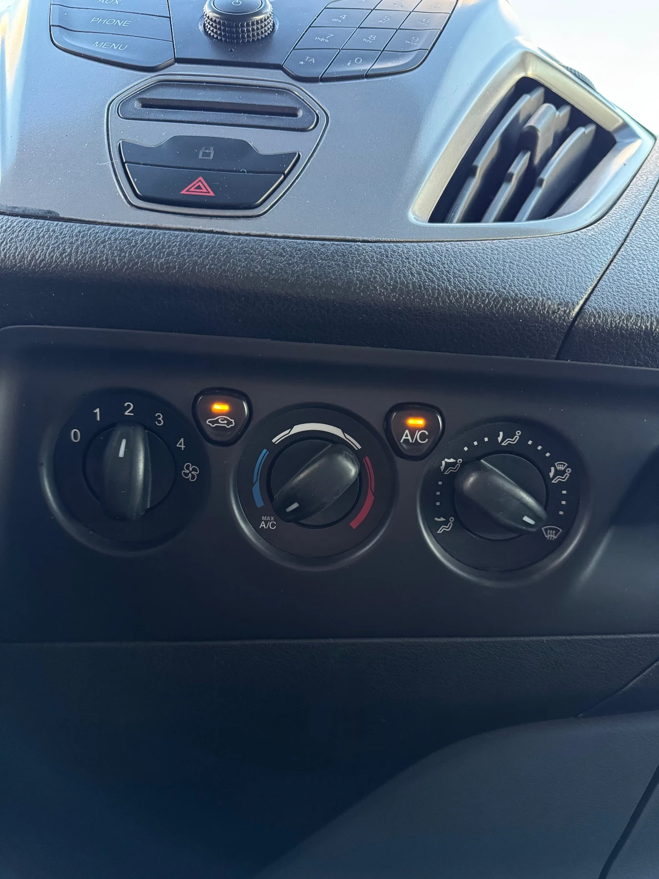 Ford Transit Custom 2.2 TDCI 125кс Верига !! EURO 6, Клима, Автопилот!, снимка 15 - Бусове и автобуси - 54306987