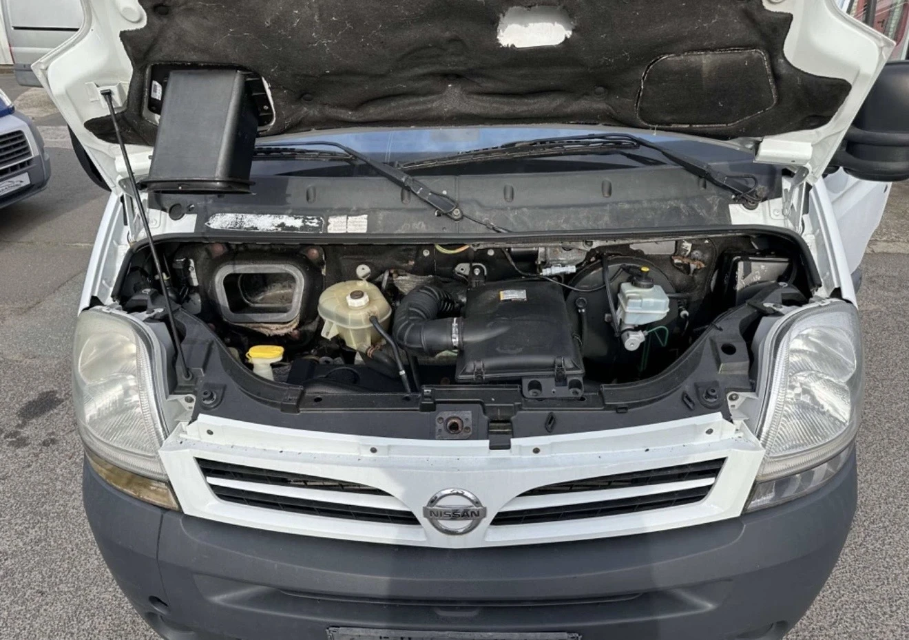 Nissan Interstar, снимка 16 - Бусове и автобуси - 54780942