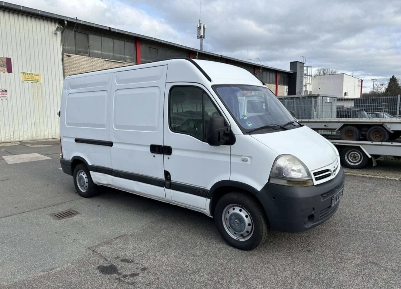 Nissan Interstar, снимка 3 - Бусове и автобуси - 54780942