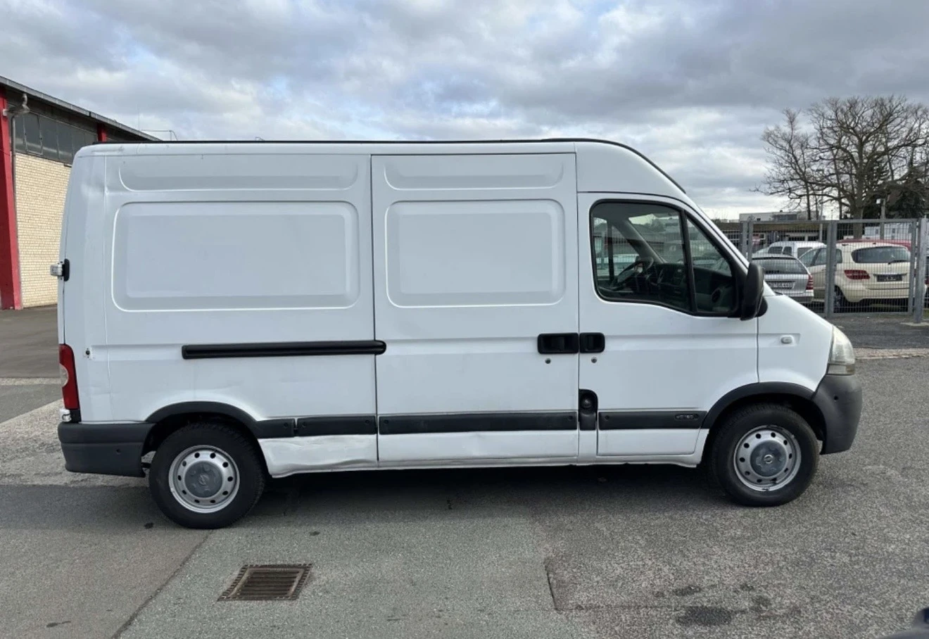 Nissan Interstar, снимка 5 - Бусове и автобуси - 54780942