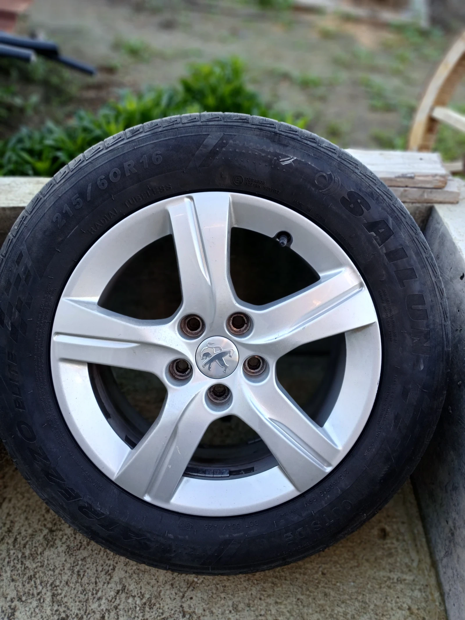 ���� � ������ 215/60R16 �� Peugeot | Mobile.bg � ����������� 1
