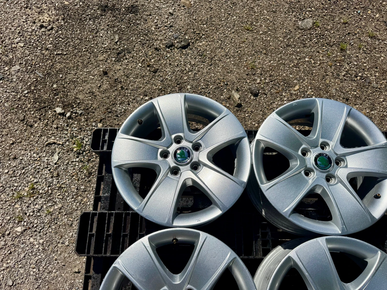 Джанти за Skoda Octavia, снимка 7 - Гуми и джанти - 54726827