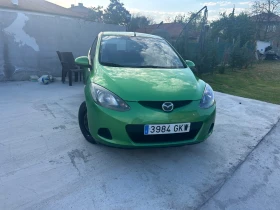 Mazda 2 1.4Hdi климатик/Бартер за по скъпа кола , снимка 6