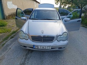 Mercedes-Benz C 180 LPG, снимка 3 - Автомобили и джипове - 45846592