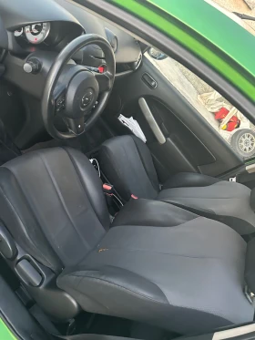 Mazda 2 1.4Hdi климатик - 1999 € / 3909.70 лв. - 17948788 4