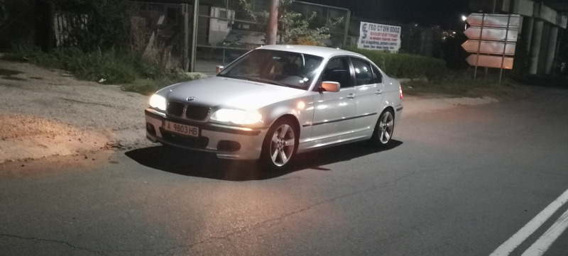 BMW 318 2.0, снимка 7 - Автомобили и джипове - 45300259