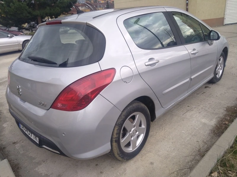 Peugeot 308 1.6 HDI, снимка 5 - Автомобили и джипове - 47072323