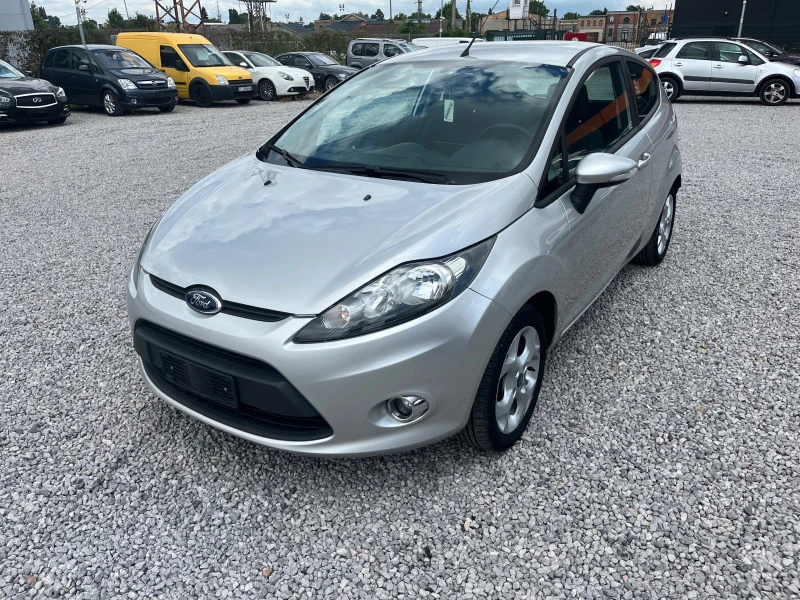 Ford Fiesta 1.2i-60k.c. Ikon, снимка 2 - Автомобили и джипове - 46396268