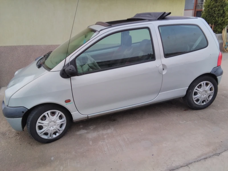 Renault Twingo 1, 1i, снимка 2 - Автомобили и джипове - 47297070