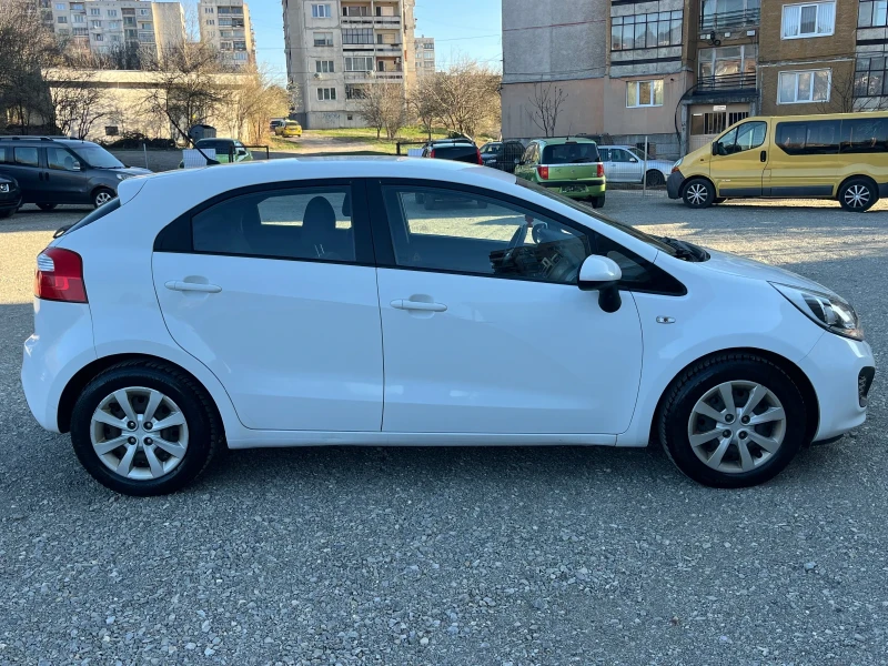 Kia Rio 1.25i, снимка 4 - Автомобили и джипове - 49564760