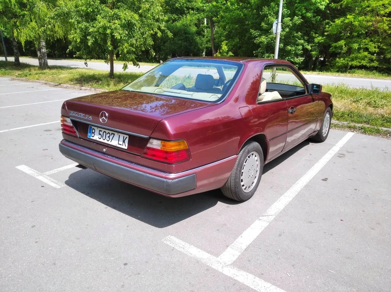 Mercedes-Benz 124 300CE-24, снимка 4 - Автомобили и джипове - 52475361