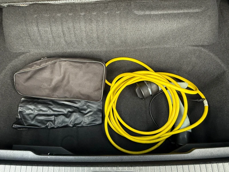 VW Passat Нов внос от Холандия!, снимка 9 - Автомобили и джипове - 52737932