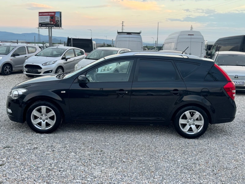 Kia Ceed 1.6, снимка 15 - Автомобили и джипове - 51231054