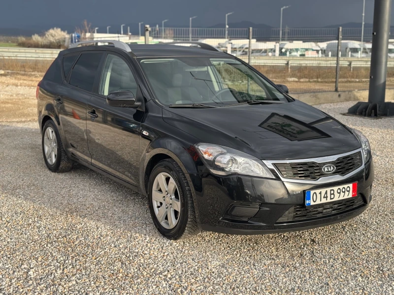 Kia Ceed 1.6, снимка 9 - Автомобили и джипове - 51231054