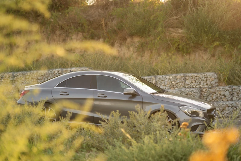 Mercedes-Benz CLA 200, снимка 9 - Автомобили и джипове - 51881396