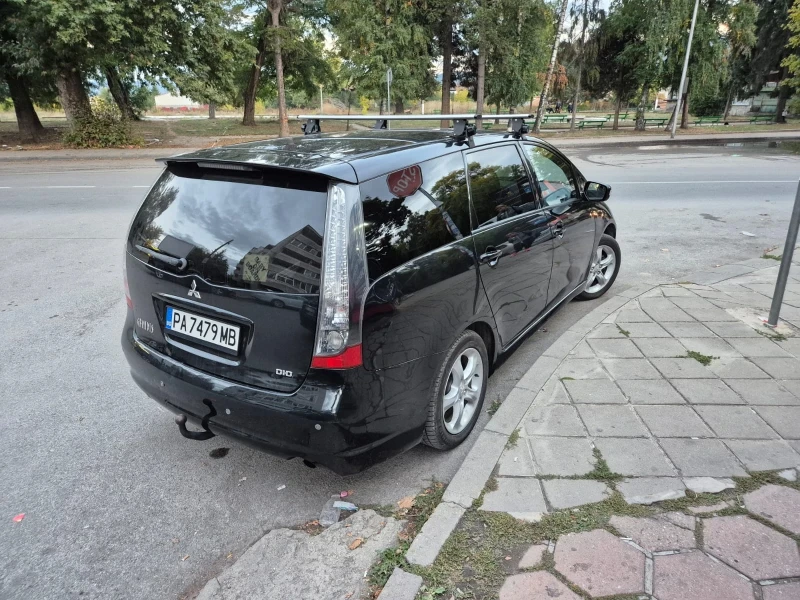 Mitsubishi Grandis, снимка 8 - Автомобили и джипове - 52506873