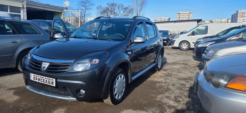 Dacia Sandero 1.6 БЕНЗИН STEPWAY, снимка 2 - Автомобили и джипове - 52965599