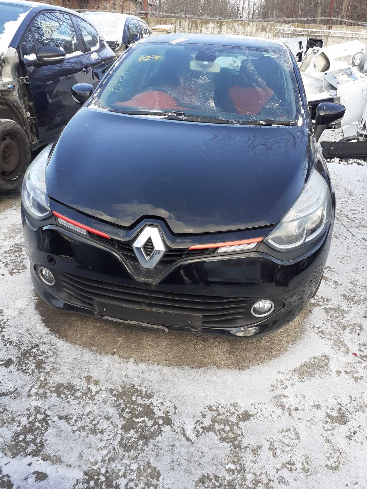 Renault Clio 0.900i - изображение 1