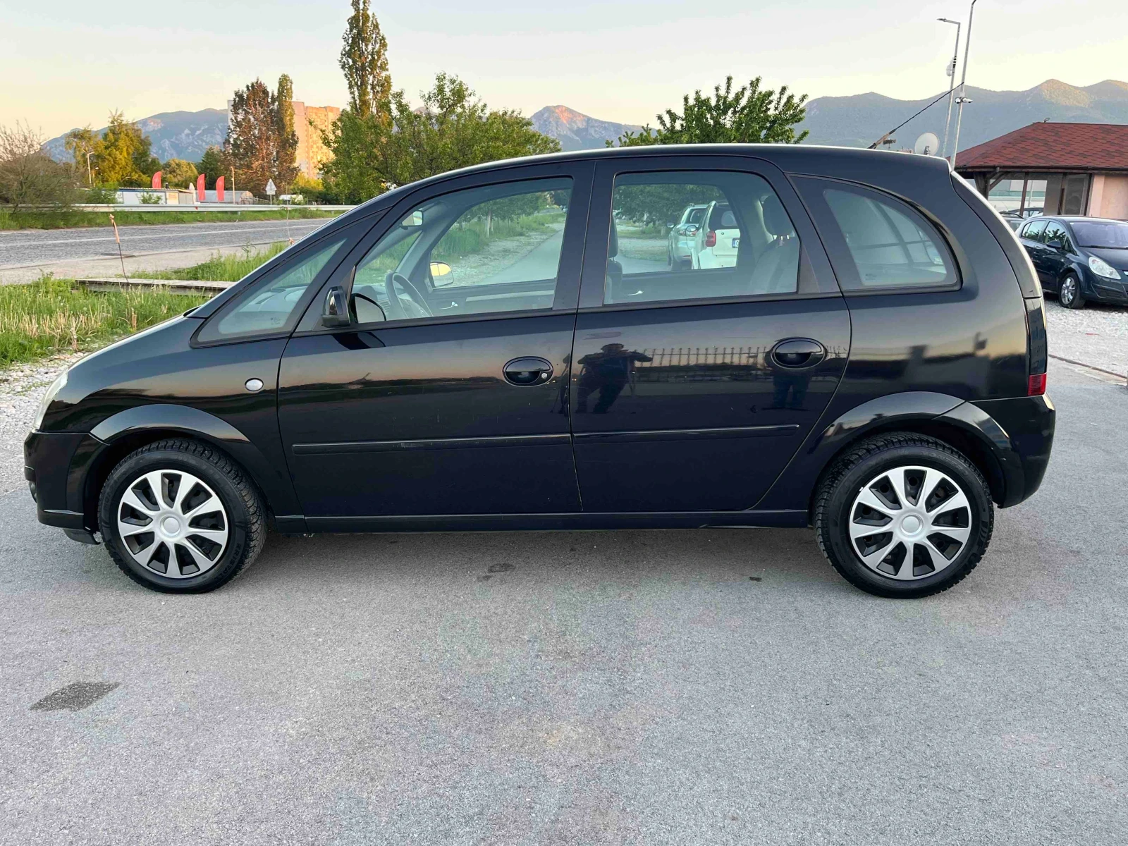 Opel Meriva 1.3 M-JET 75кс FACE КЛИМАТРОНИК EURO 4 - изображение 6