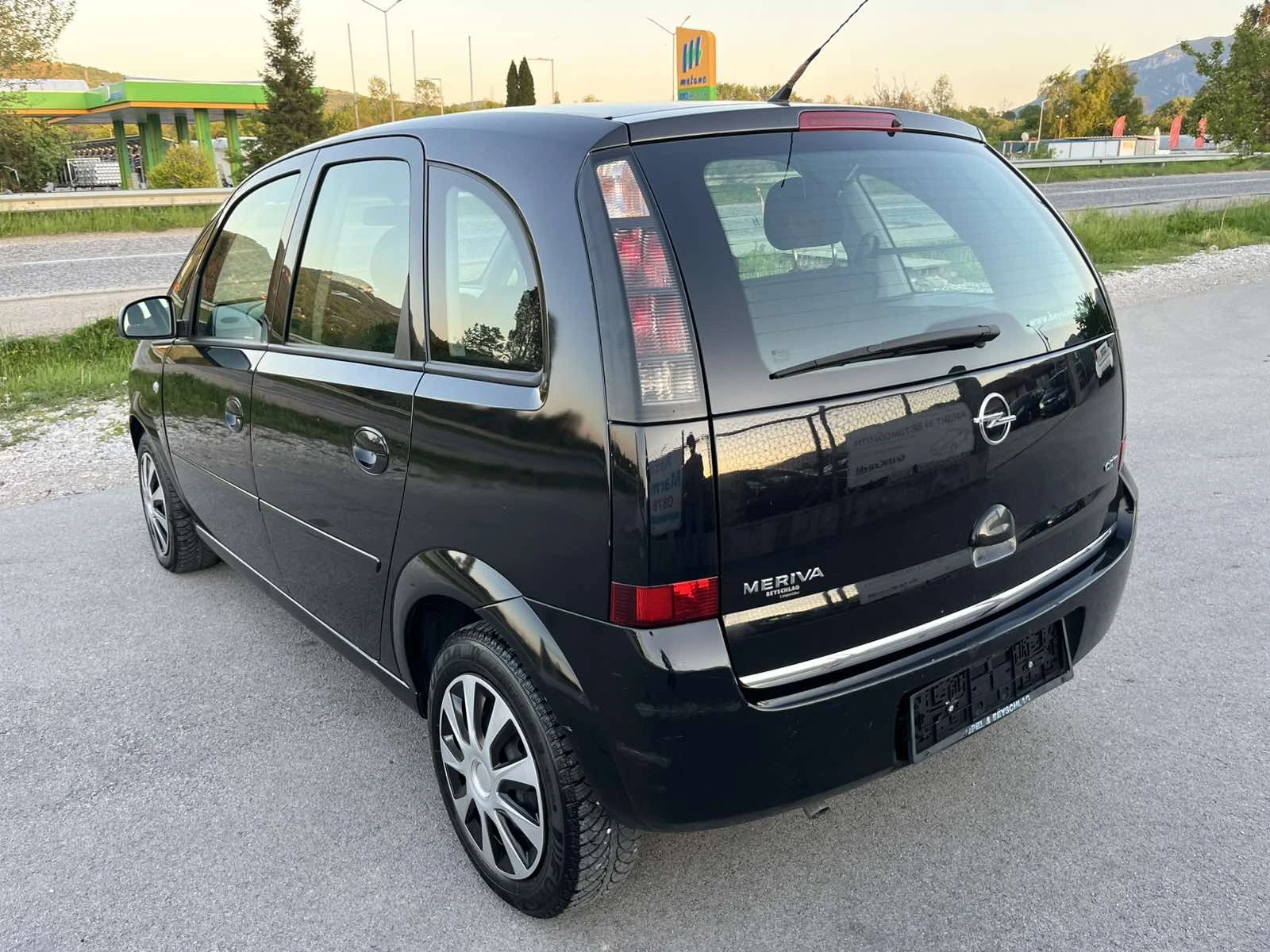 Opel Meriva 1.3 M-JET 75кс FACE КЛИМАТРОНИК EURO 4 - изображение 5
