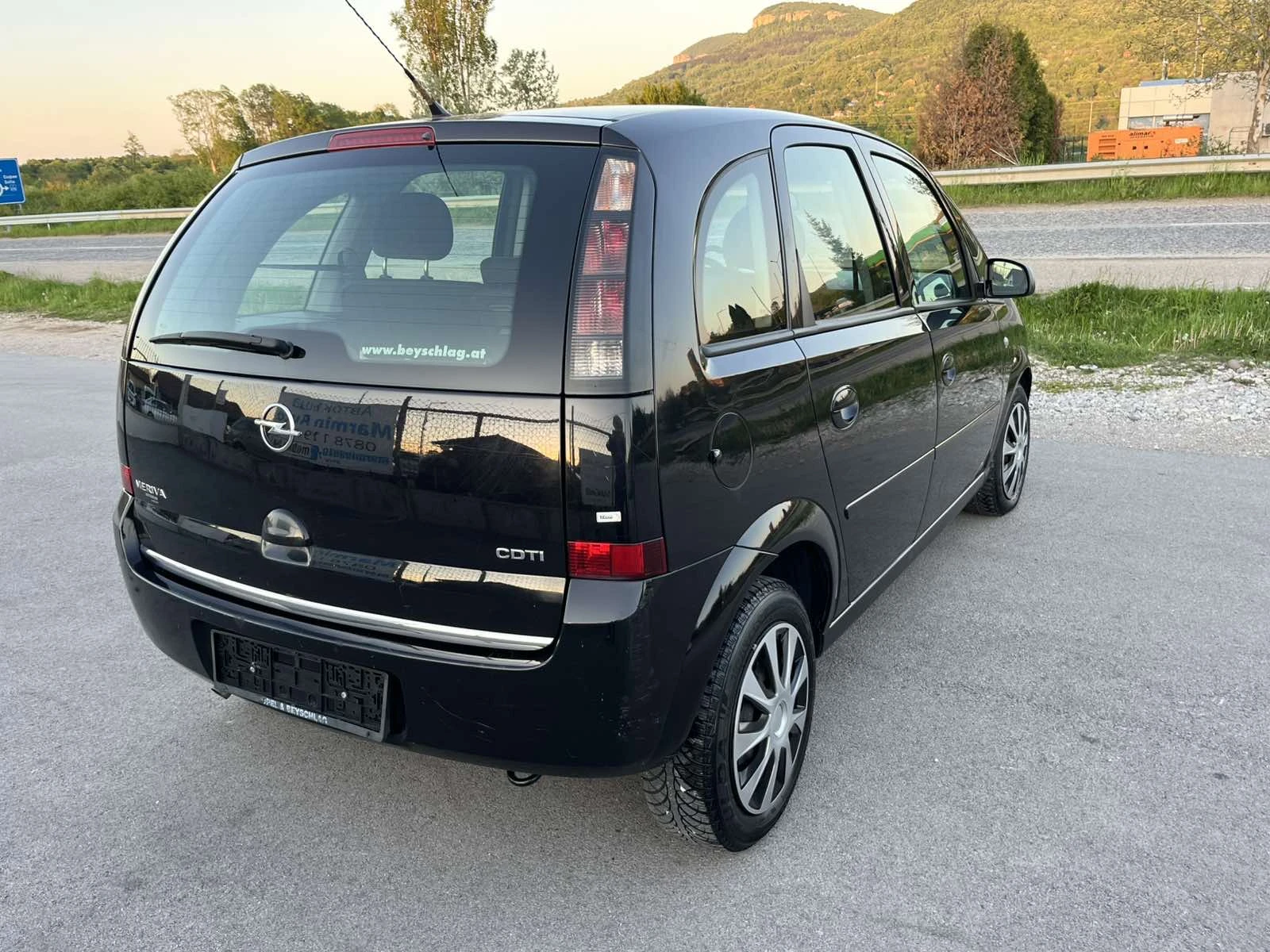 Opel Meriva 1.3 M-JET 75кс FACE КЛИМАТРОНИК EURO 4 - изображение 4