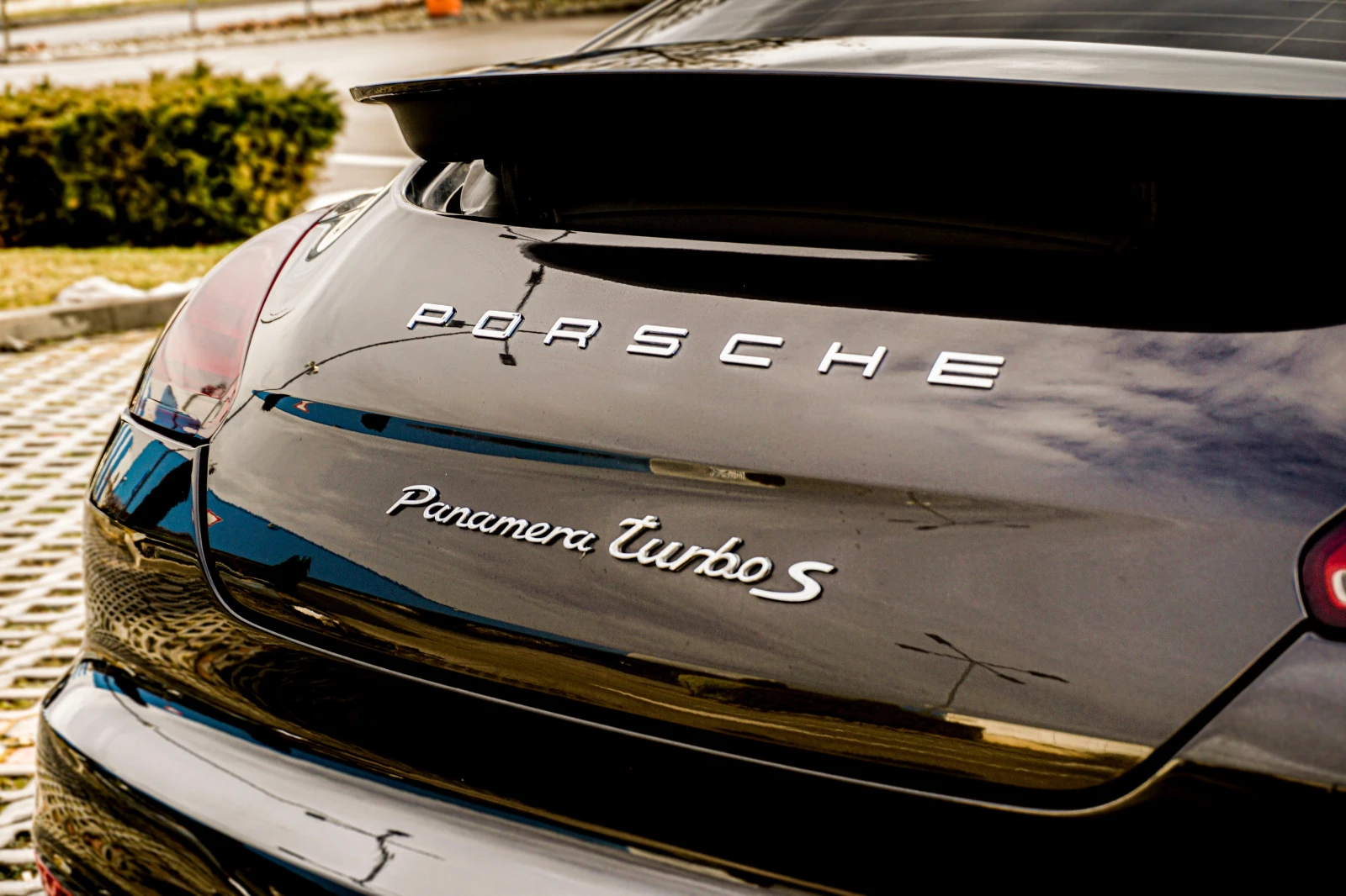 Porsche Panamera Turbo facelit - изображение 4